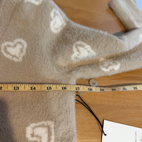 Bailey 44 Cozy Beige Heart Print Fuzzy Cardigan Soft Knit Sweater Cottagecore SM - Picture 8 of 10